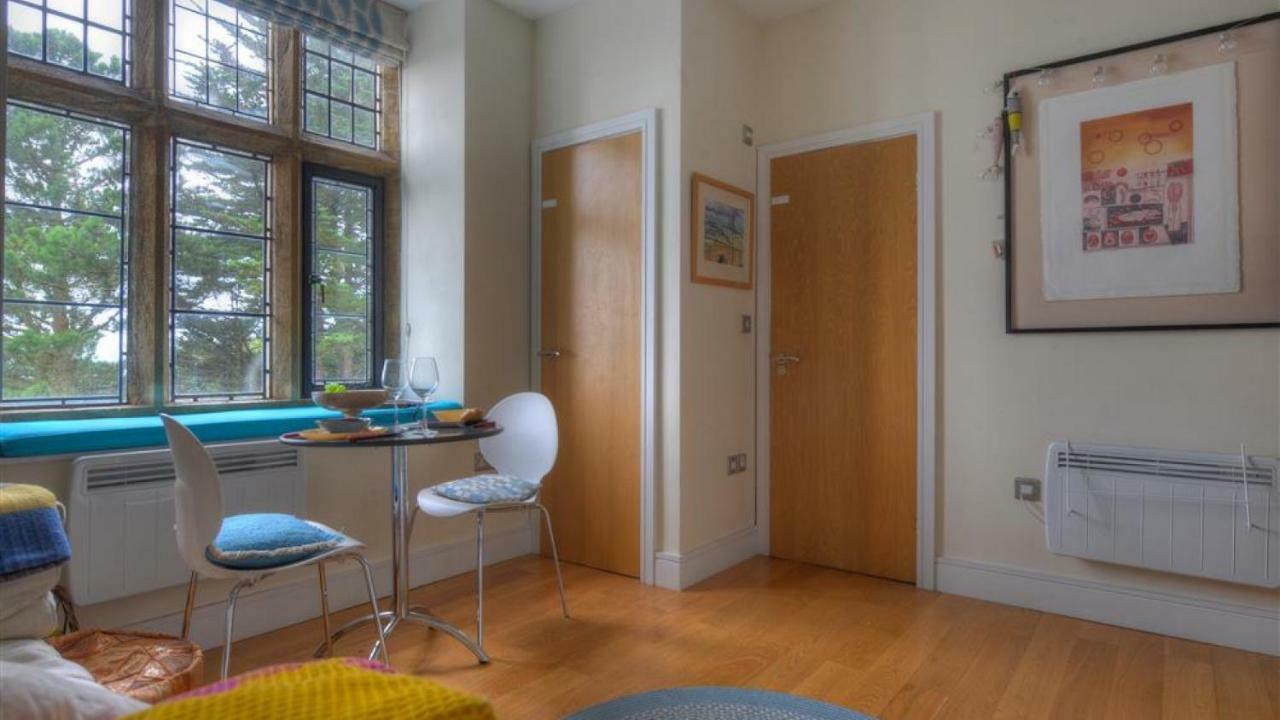 דירות ליים ריג'יס 6 Coram Tower מראה חיצוני תמונה